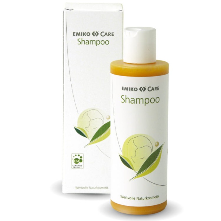 Lagodny-szampon-do-wlosow-Emiko-Care