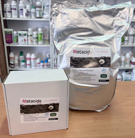 metacide-plus-biopreparat-wzrost-rozwoj-roslin-opuchlaki