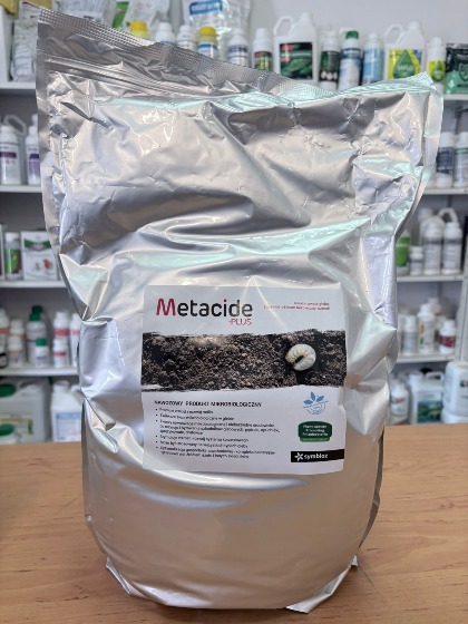 metacide-plus-biopreparat-wzrost-rozwoj-roslin-opuchlaki